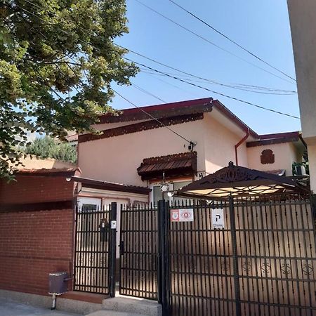 Casa Silvia Apartment Constanta Exterior photo