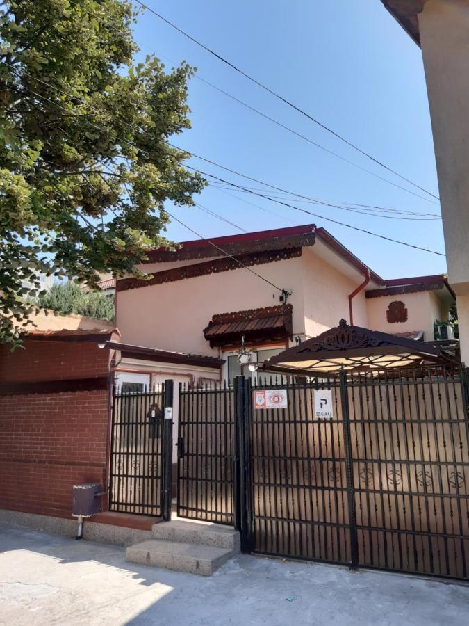 Casa Silvia Apartment Constanta Exterior photo
