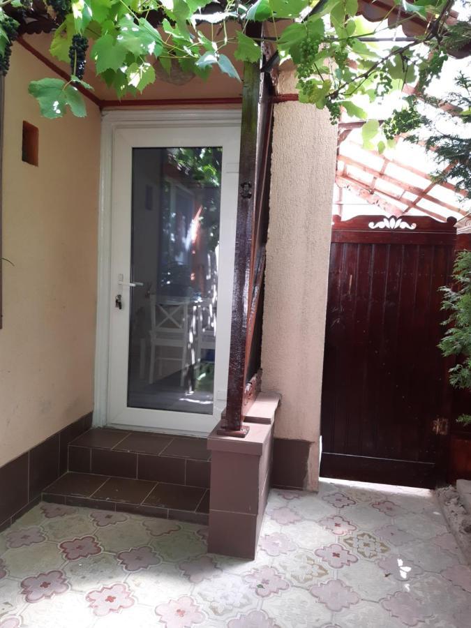 Casa Silvia Apartment Constanta Exterior photo