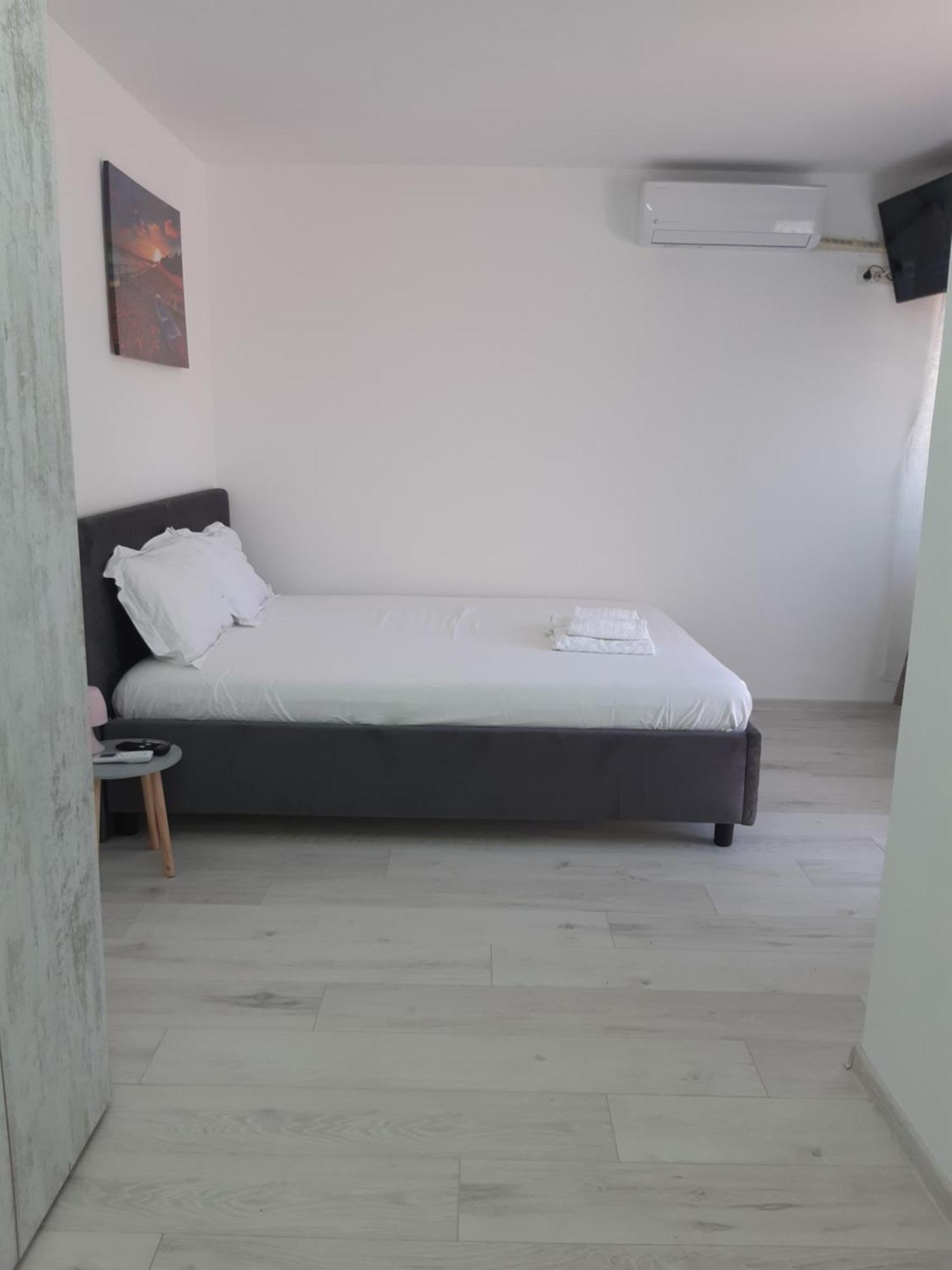 Casa Silvia Apartment Constanta Exterior photo